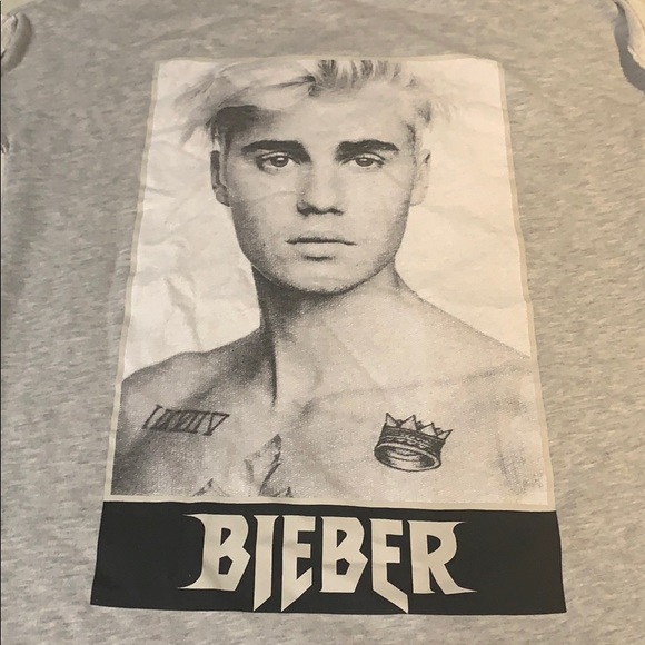 Bieber Purpose Tour Short Sleeve Sweatshirt - Picture 3 of 6